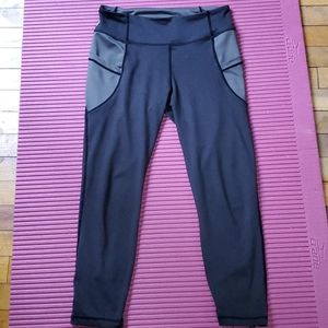 Jadwlynn Brooke JLB Fit bow back capri leggings